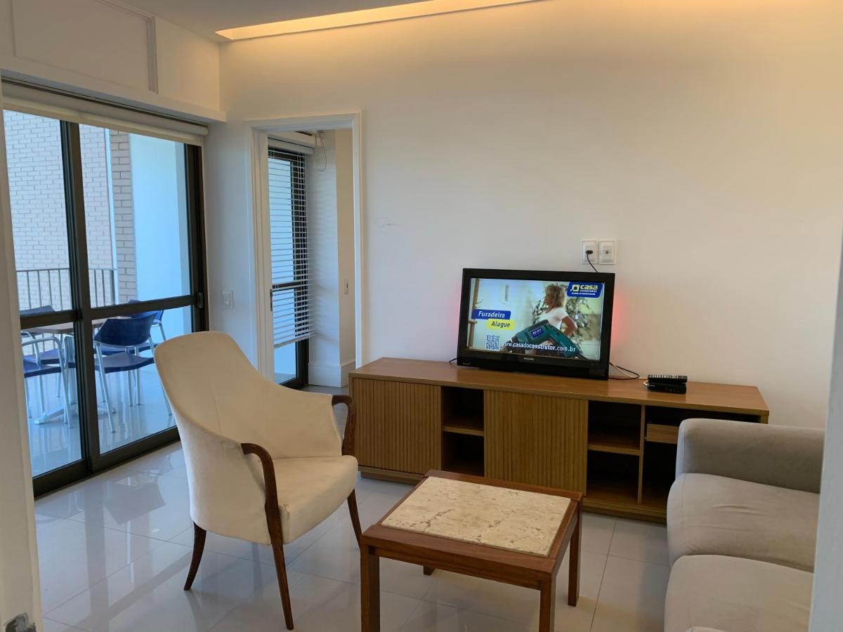 Flat Com 65 Metros; Sala; Duas Suites; Cozinha Recem-Reformado Rio de Janeiro Exterior photo